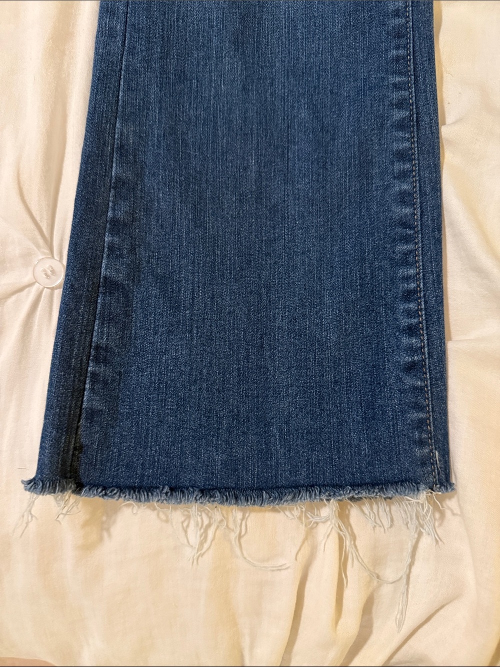 Paige Riley Crop Flare Mid Rise Jeans - Picture 5 of 7
